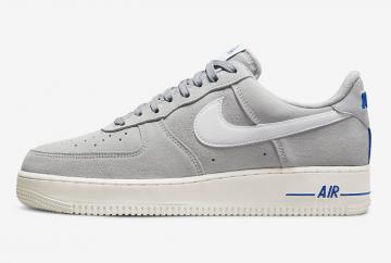 air force ones size 7.5