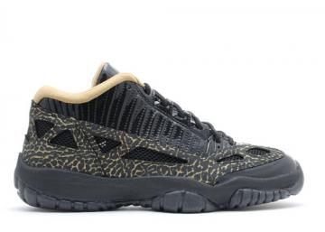 Air Jordan XI 11 Shoes - StclaircomoShops - The Air Jordan 2 ...