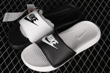 nike shox flip flops