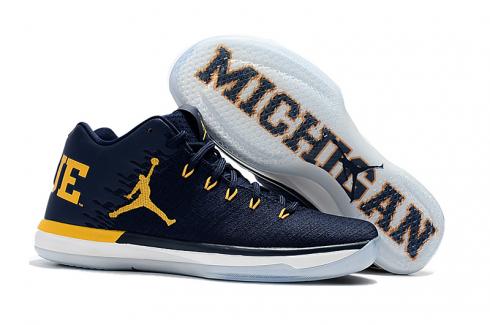 Michigan nike basketball shoes clearance
