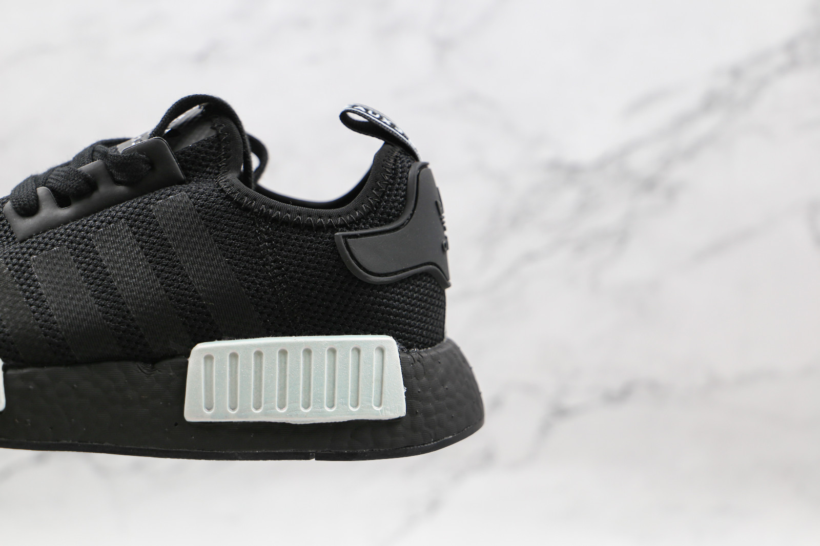 Adidas NMD R1 Core Black Cloud White 