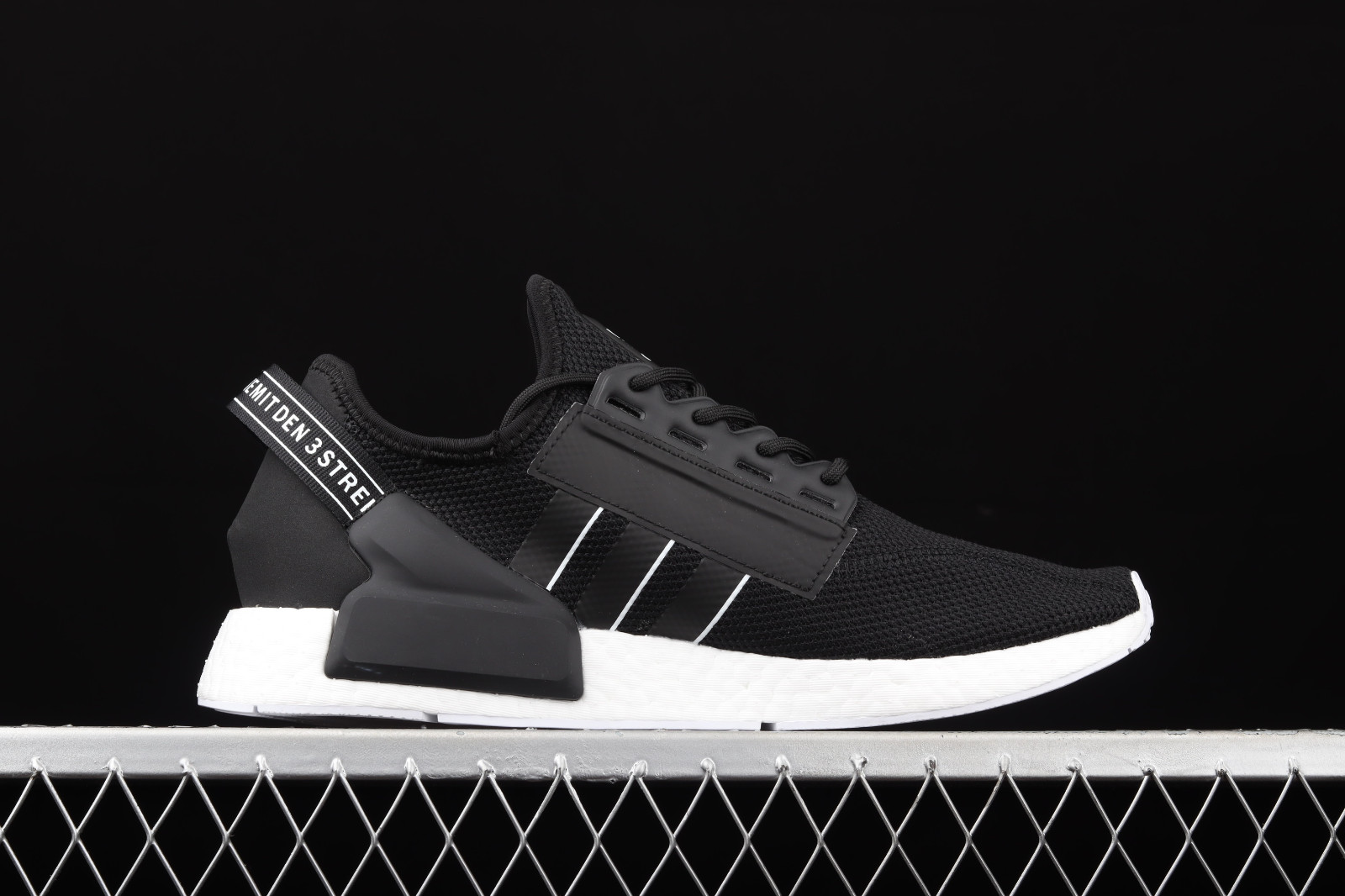 Adidas NMD R1 V2 Core Black Cloud White 