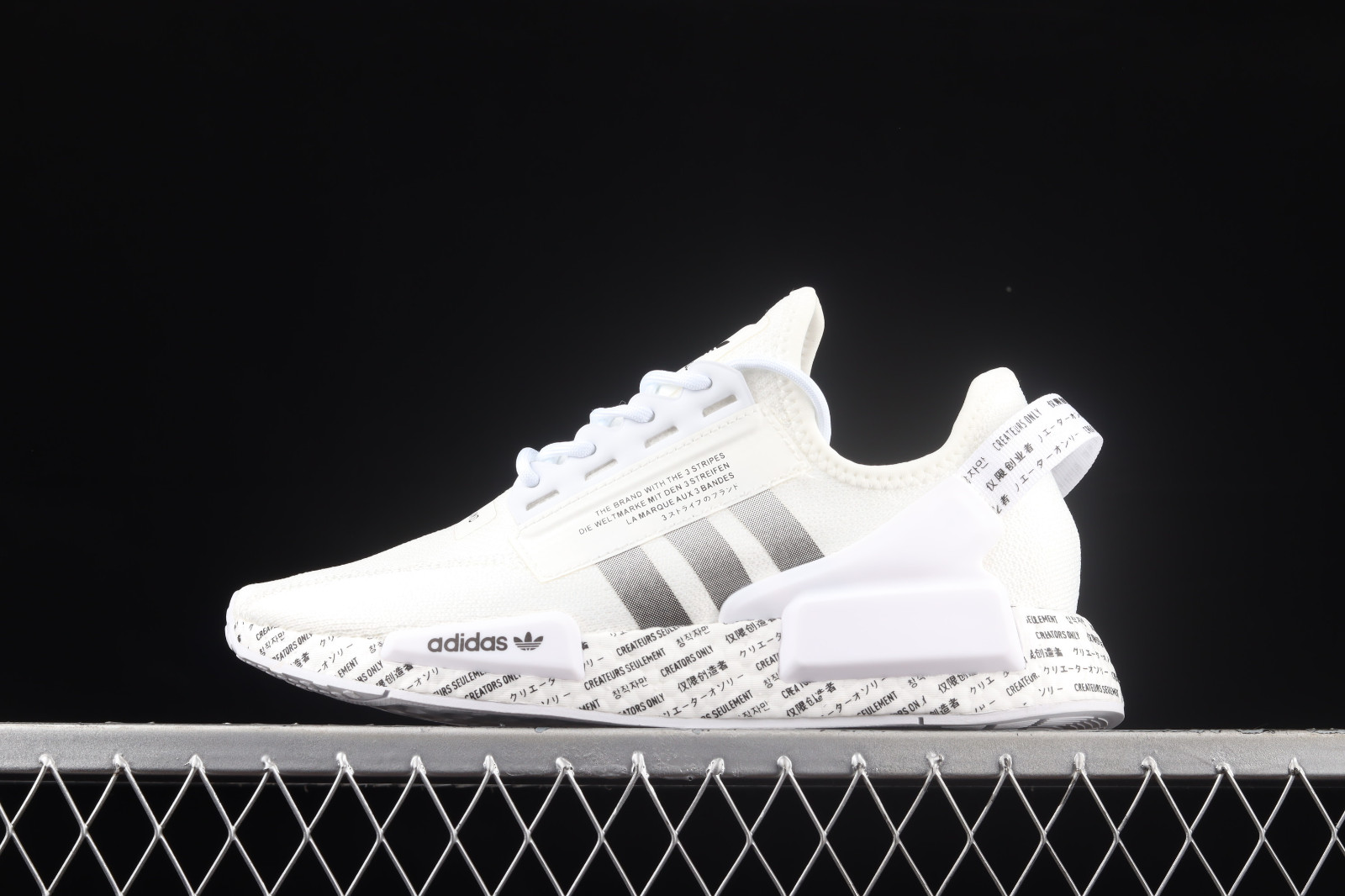 Adidas outlet nmd drawing