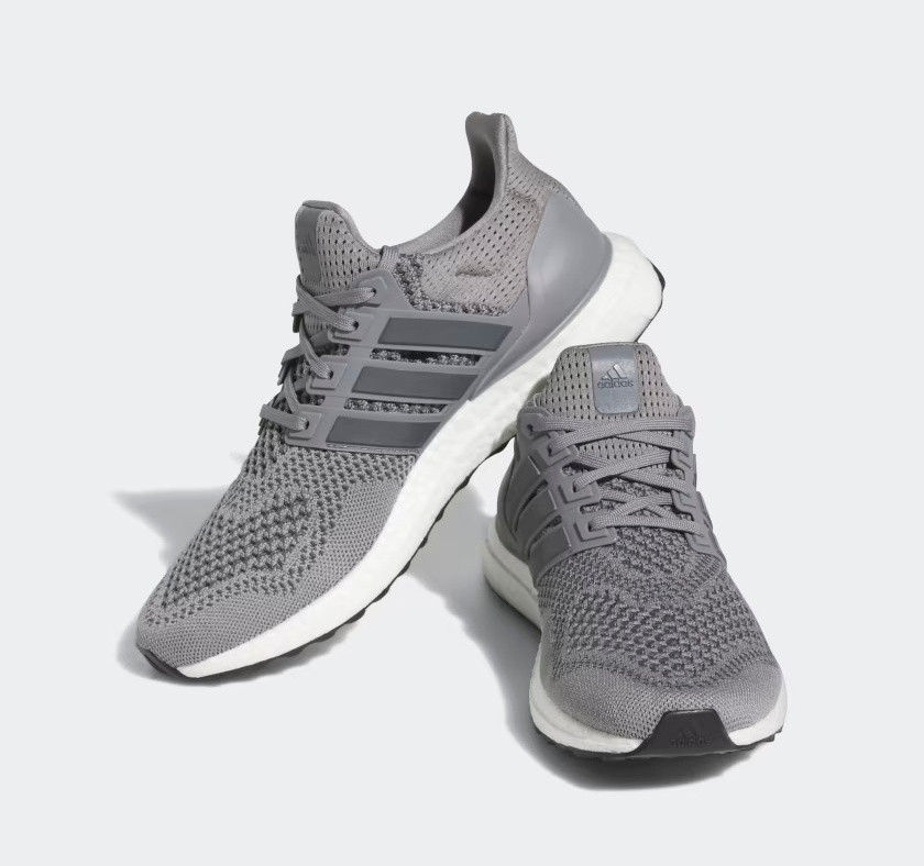 Grey three top ultra boost