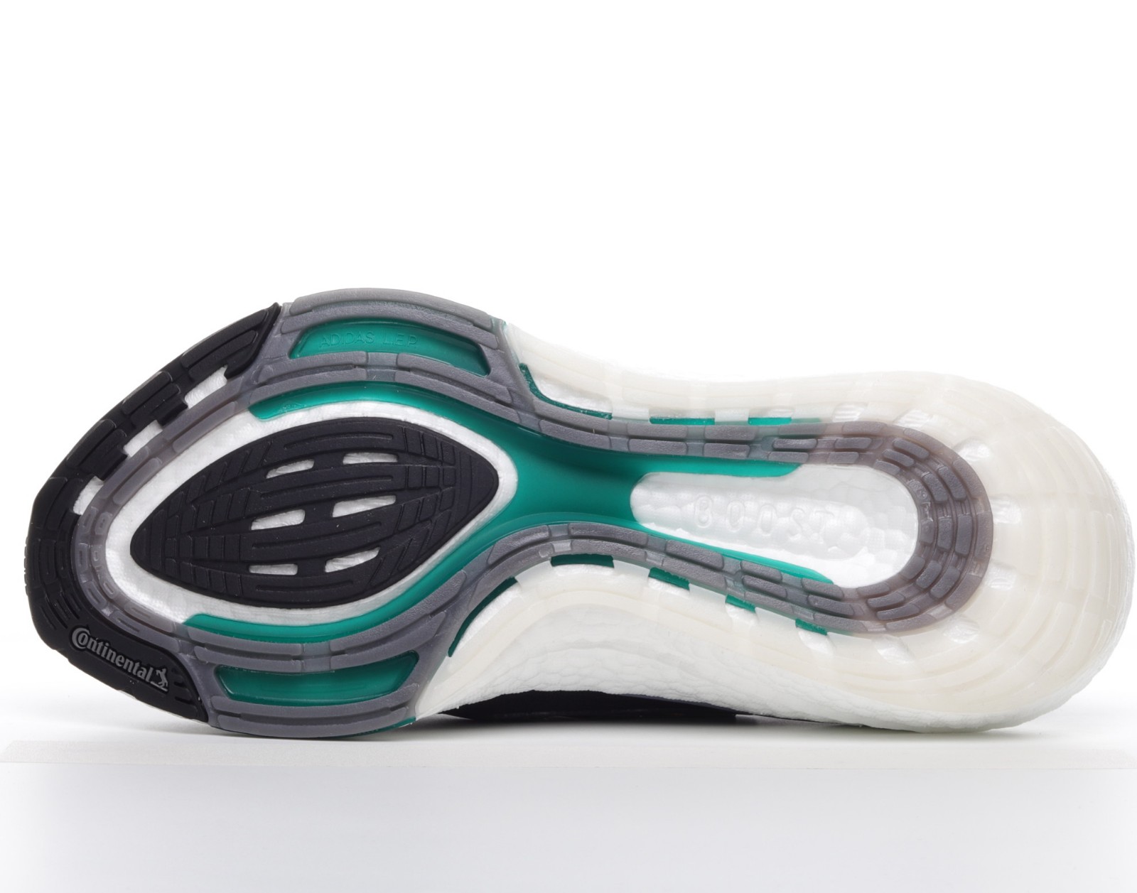Nike ultra boost kids discount