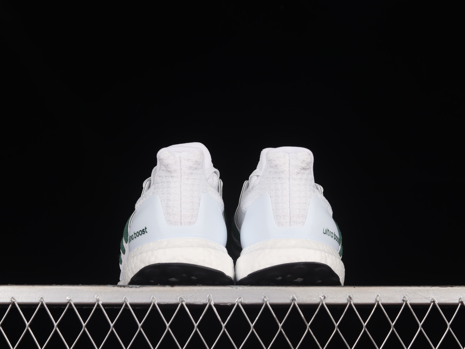 Ultra boost 2025 zwart