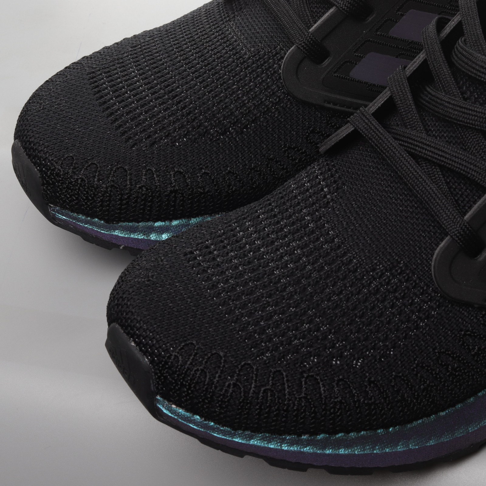 Adidas ultra cheap boost rainbow neo