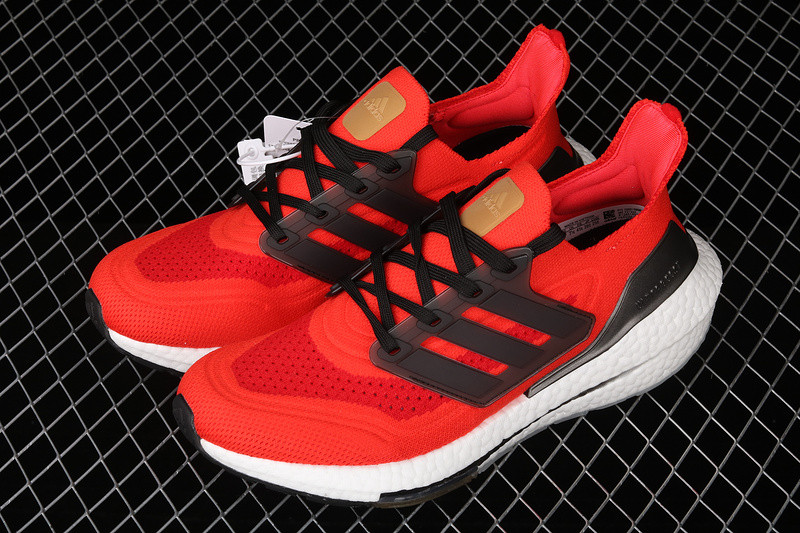 Track \u0026 Field shoes 21 Solar Red Core 