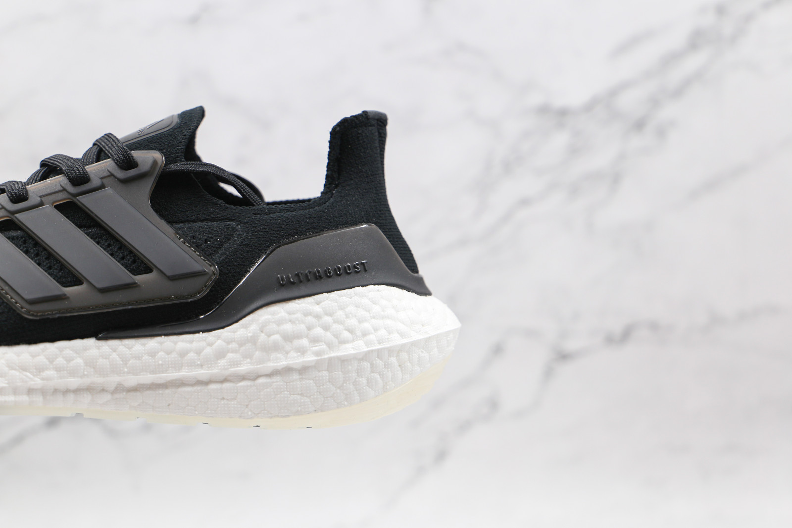 Мужские винтажные adidas олимпийки - Adidas Ultraboost 21 Core Black Grey  Four Cloud White FY0378 - StclaircomoShops
