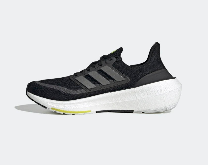BvfShops Adidas Ultra Boost adidas studs tube black hole size