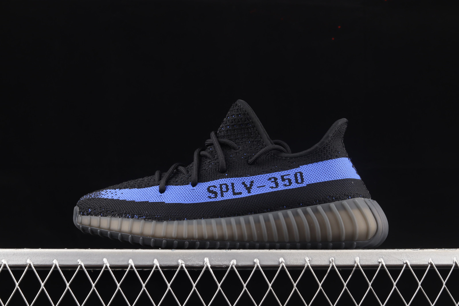 fordom mere og mere elev Sepsale - yeezy early links for sale in texas today news - Adidas Yeezy 350  Boost V2 Core Black Purple Shoes GY7164