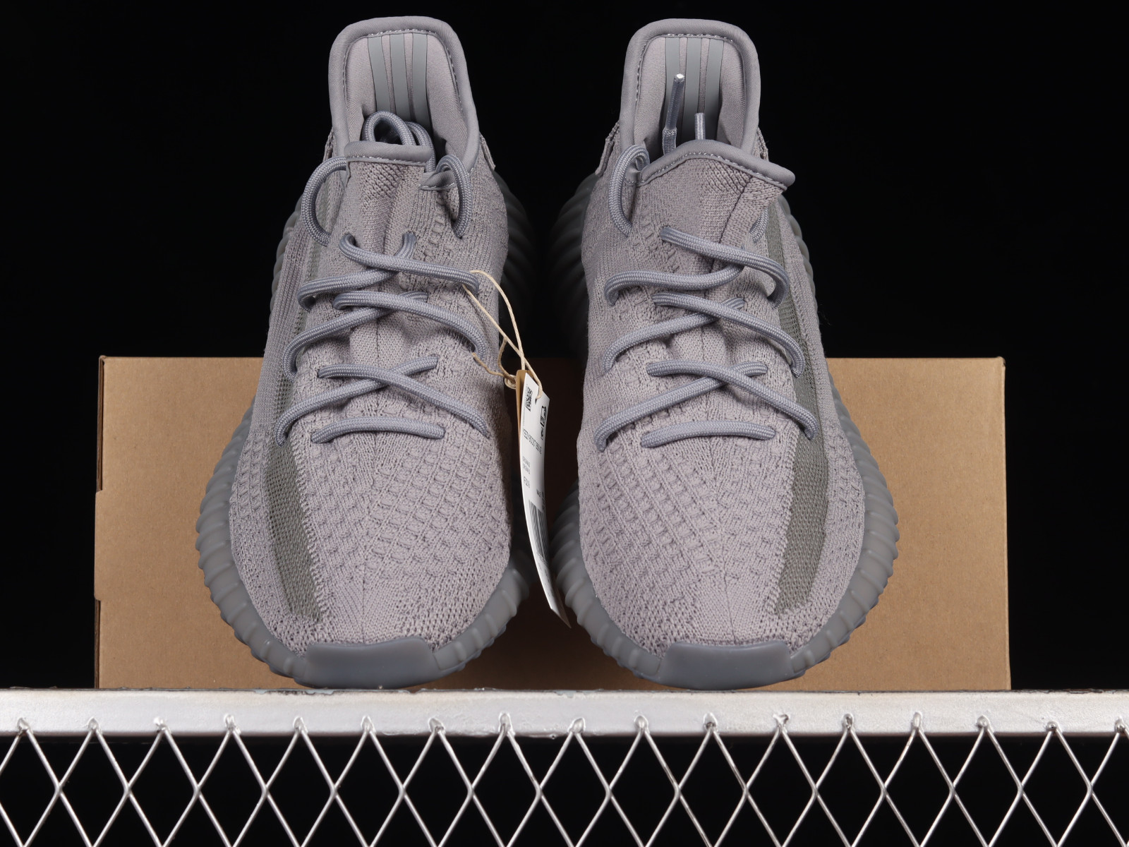 Yeezy 350 outlet static champs