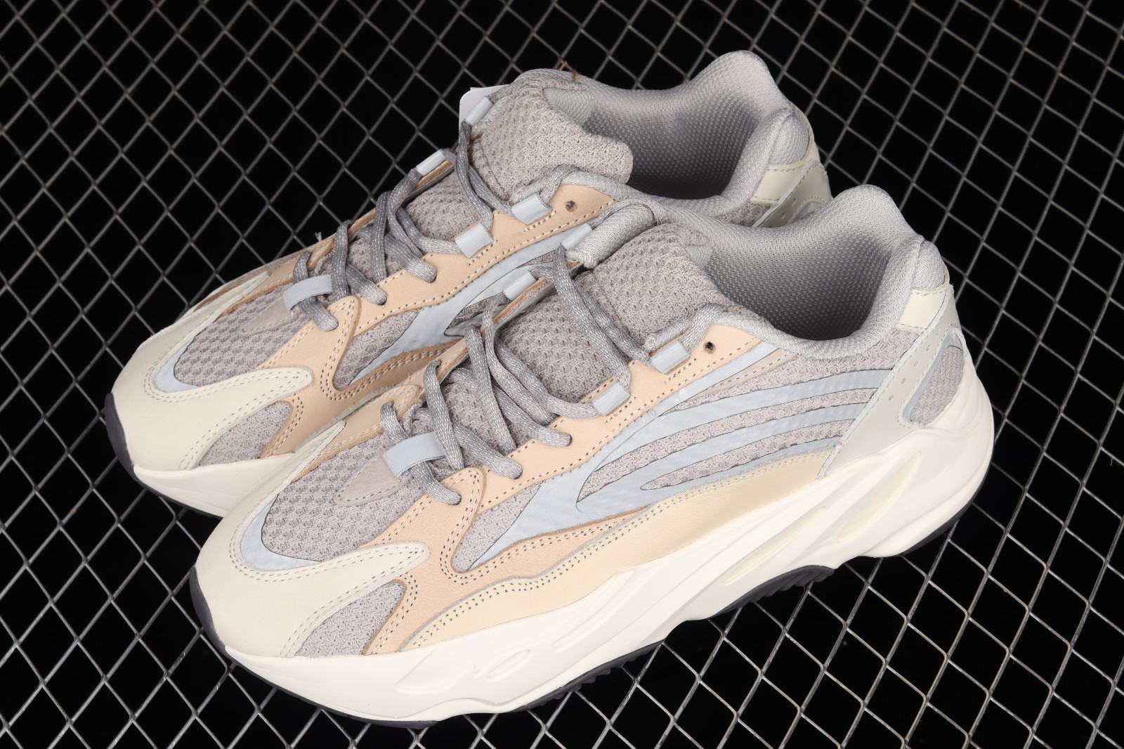 Yeezy sale 380v2 static