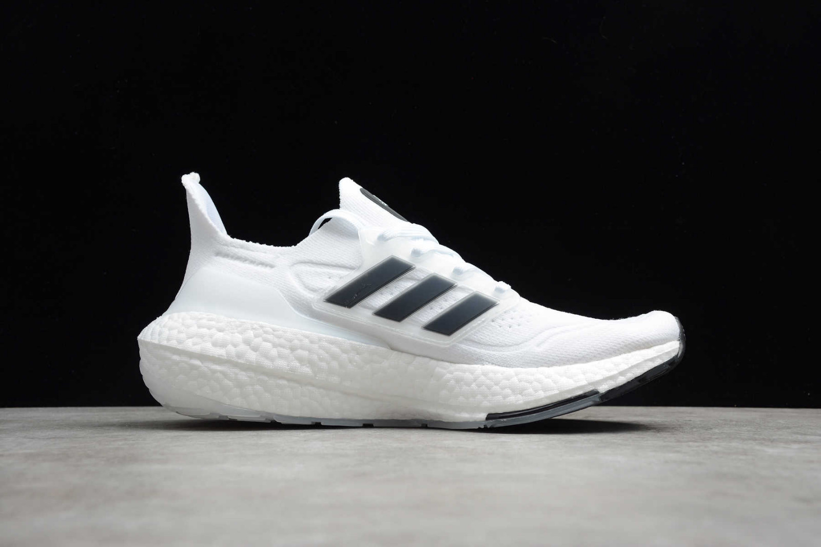 Sneaker Ciment 23705 - Sepsale - Adidas Womens ZX ALKYNE Cloud White Core  Black Running Shoes FY0837