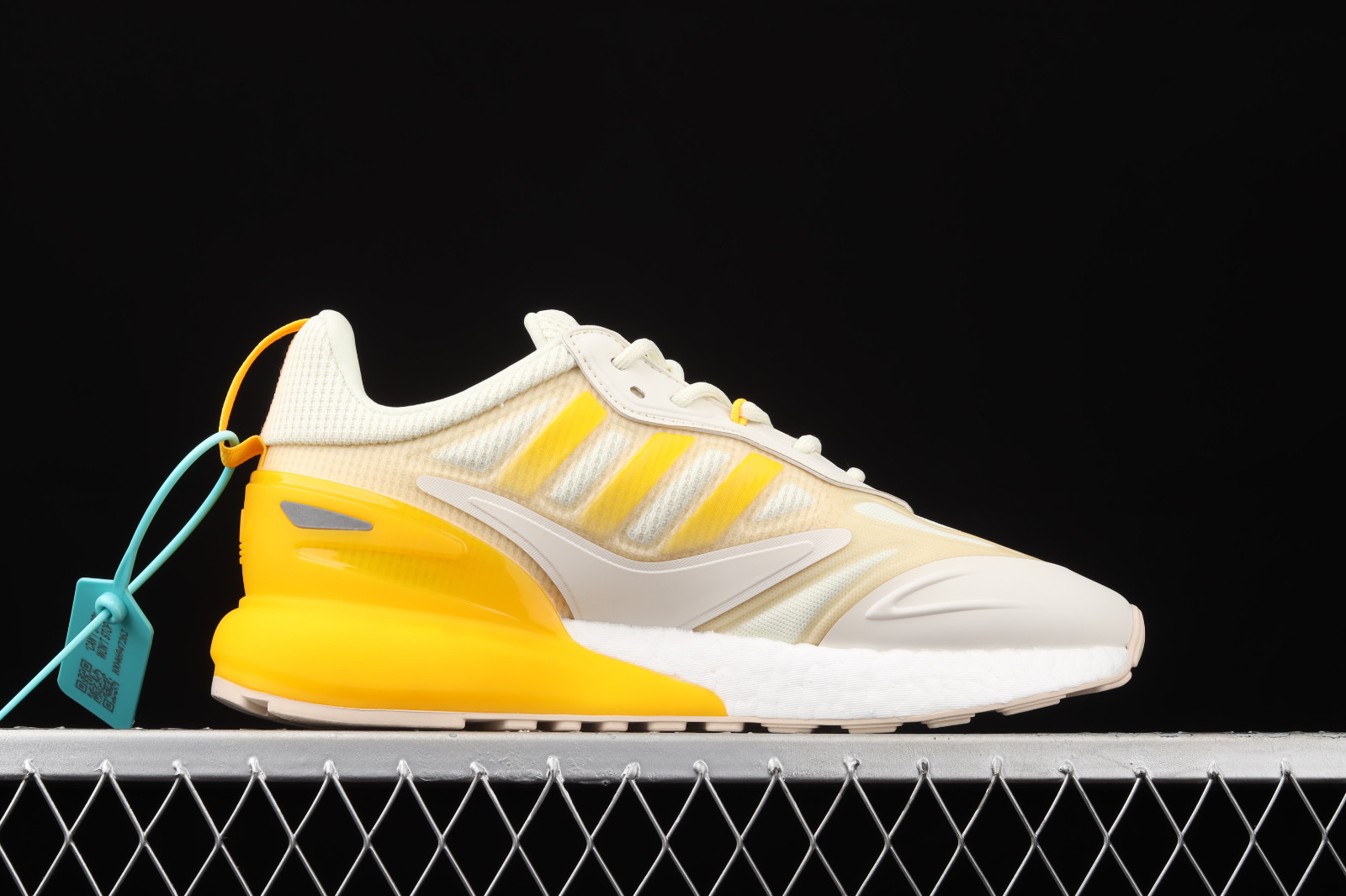 imagen pelota adidas basketball para - Adidas basketball ZX 2K Boost 2.0  Wonder White Orange Tint Solar Gold GZ7823 - RvceShops
