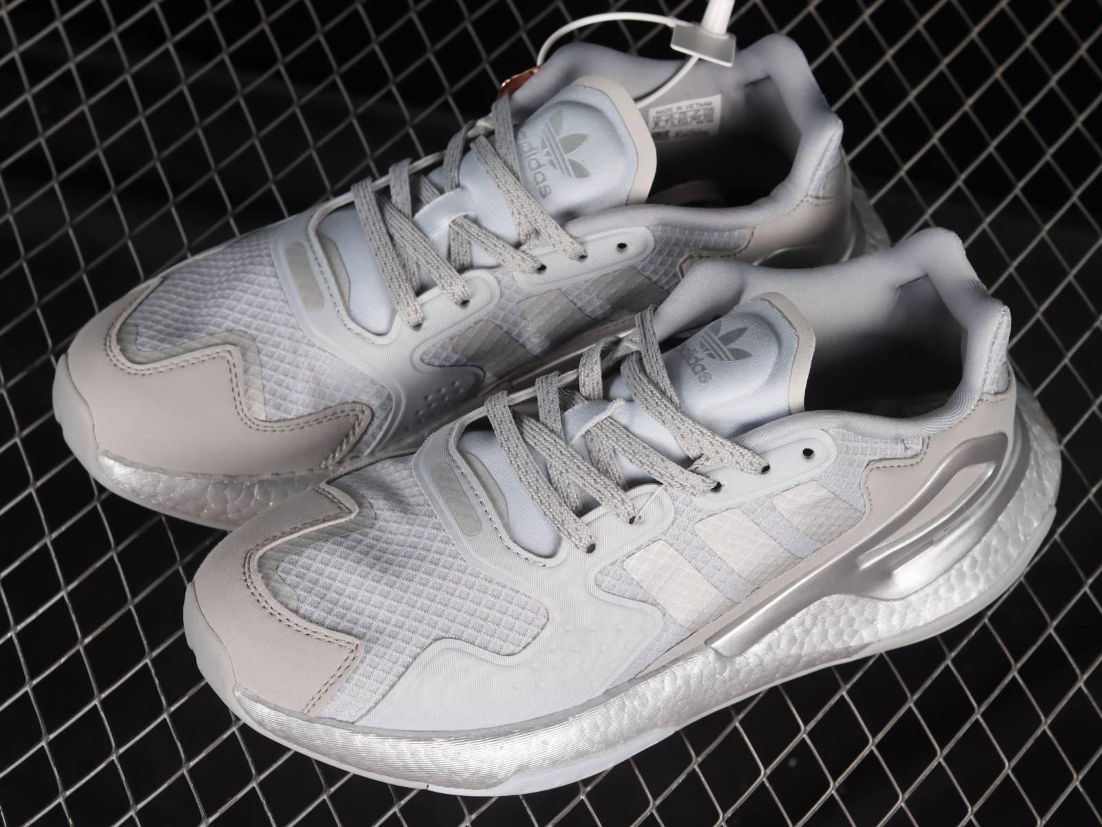 Adidas deerupt online tutte argento