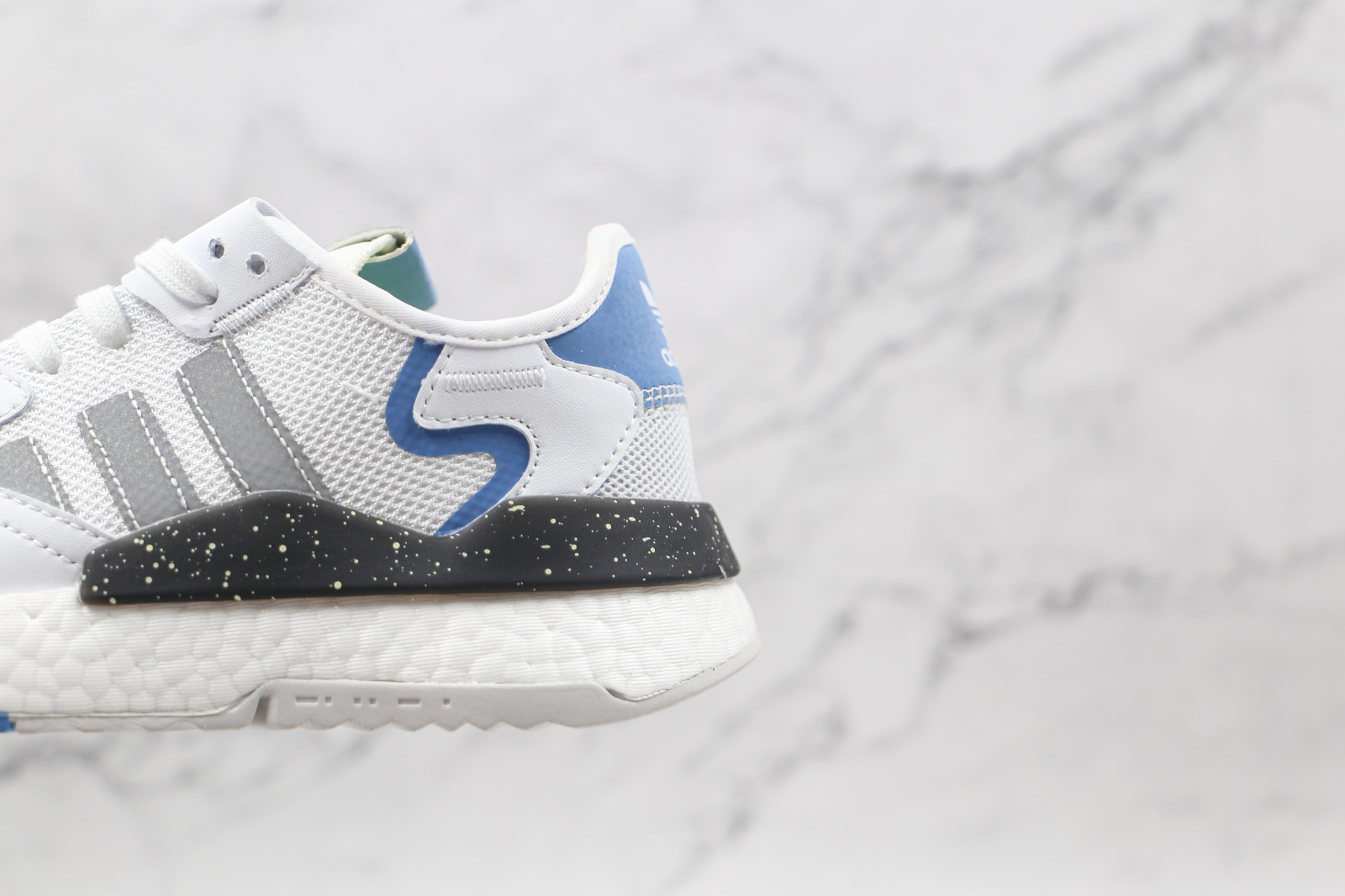 Adidas Nite Jogger Cloud White Blue Core Black FX6903 - Sepsale