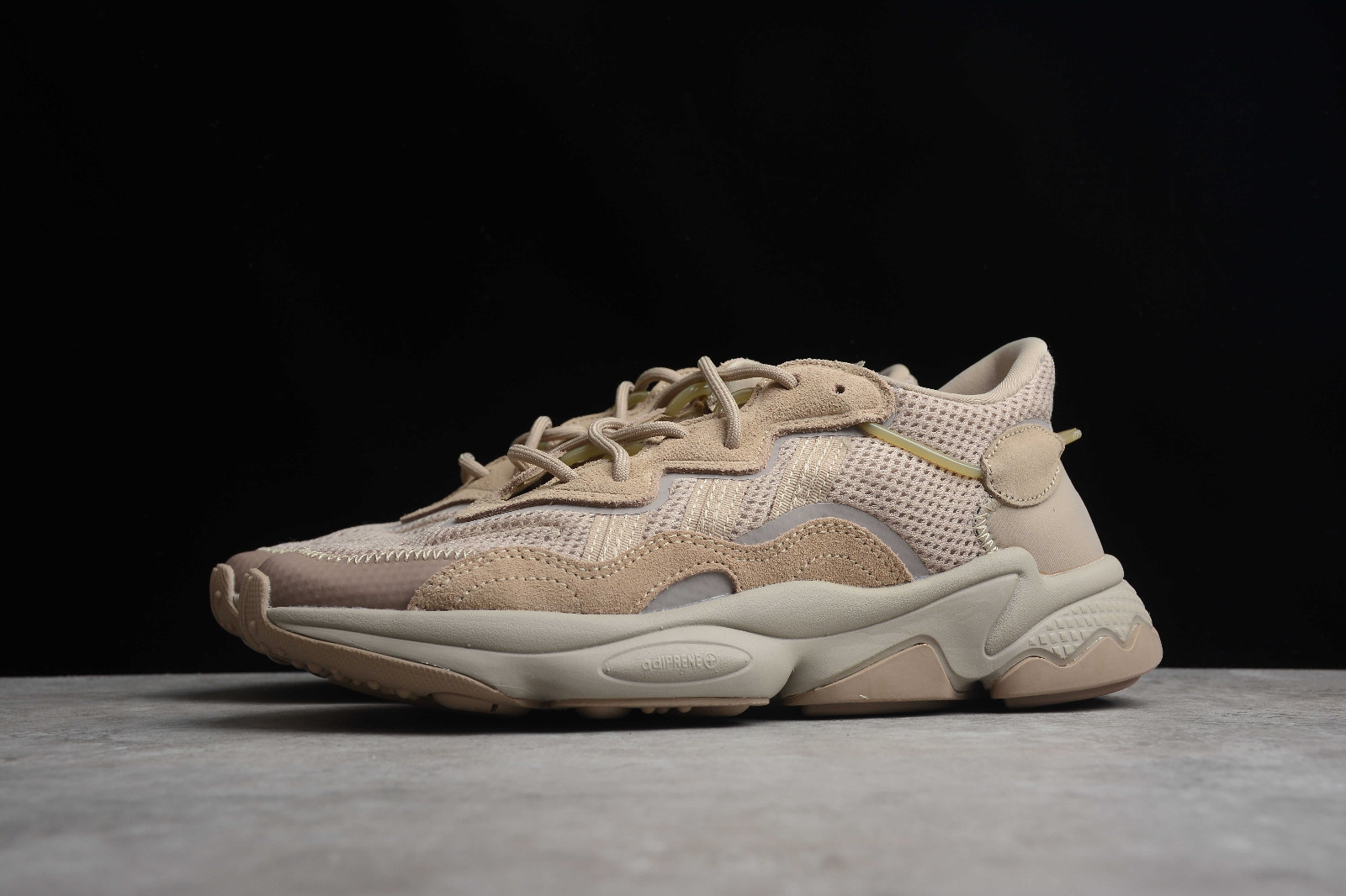 Adidas Originals Ozweego Trace Khaki 