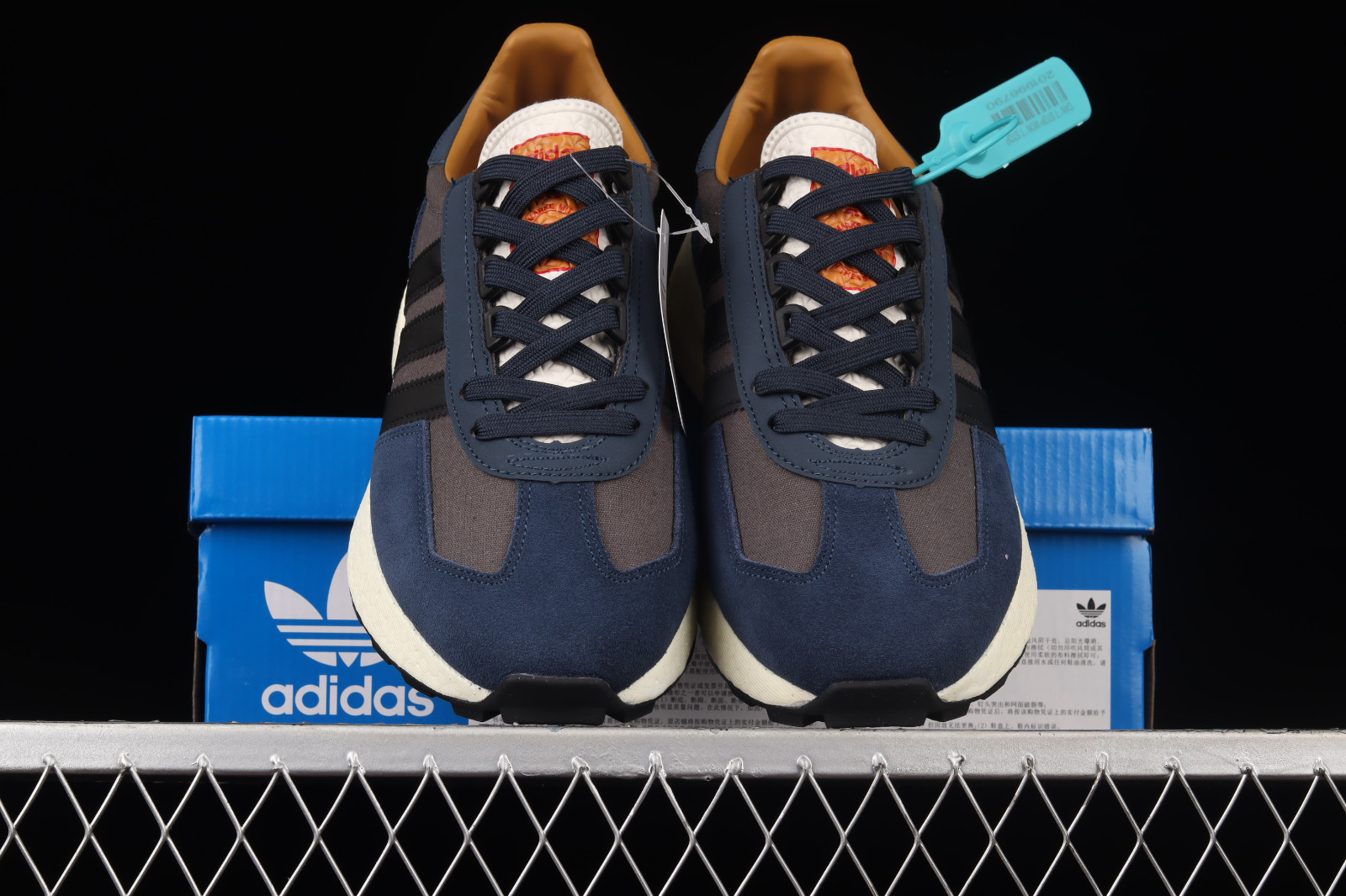 Adidas Originals Retropy E5 Navy Blue Core Black Cloud White GX4565 -  Sepsale