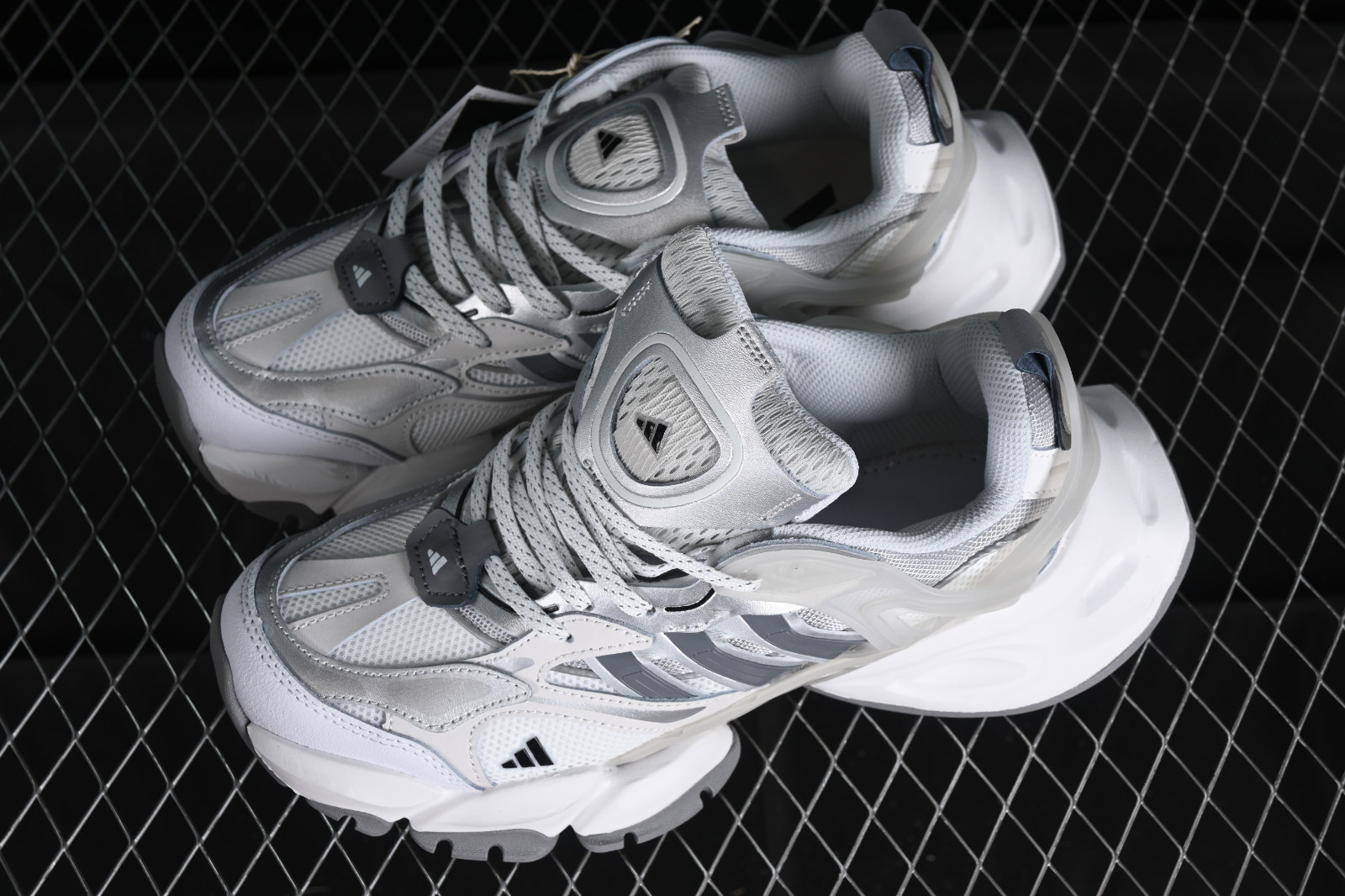 Adidas Vento XLG Deluxe Grey Silver Cloud White JP5761