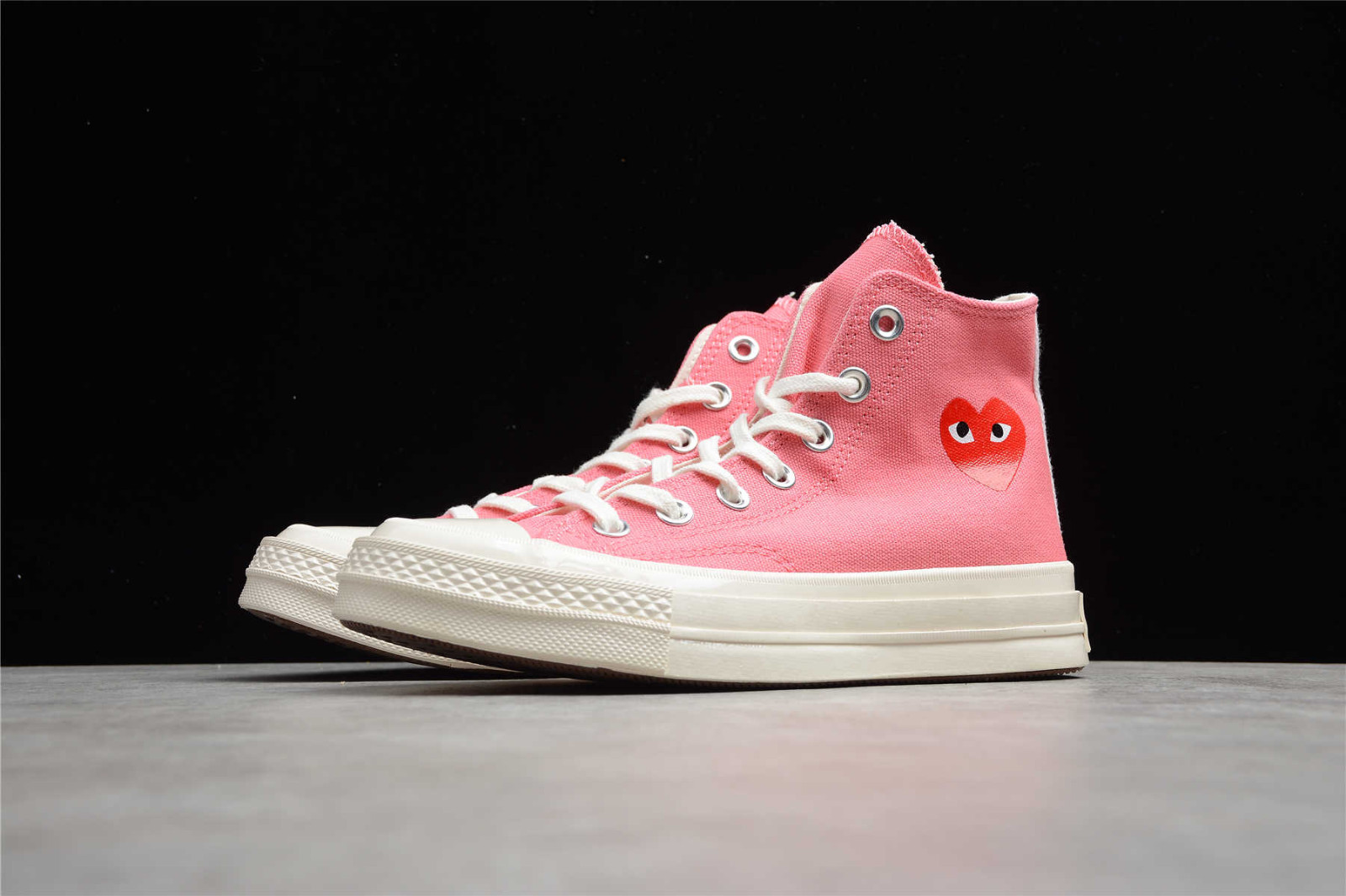 Converse Shoes GaleriahitShops And Converse Honor The LA Lakers And Chicago Bulls With Champion Jacket Inspired Capsule Comme des Garcons PLAY x Converse Chuck Taylor All Star 70 High Bright Pink 1683...