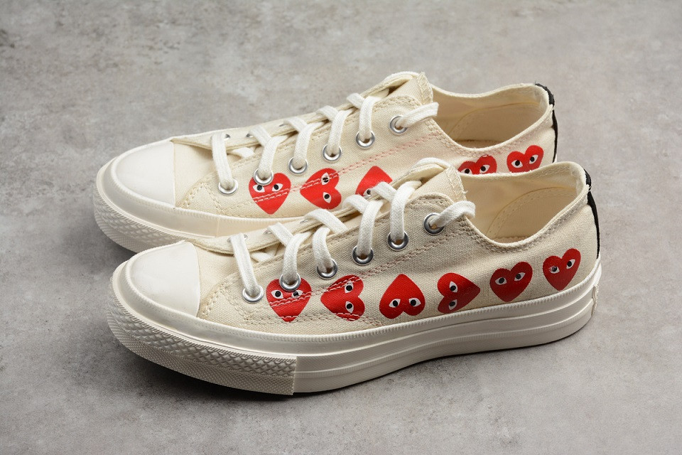 Comme des garçons on sale converse sale