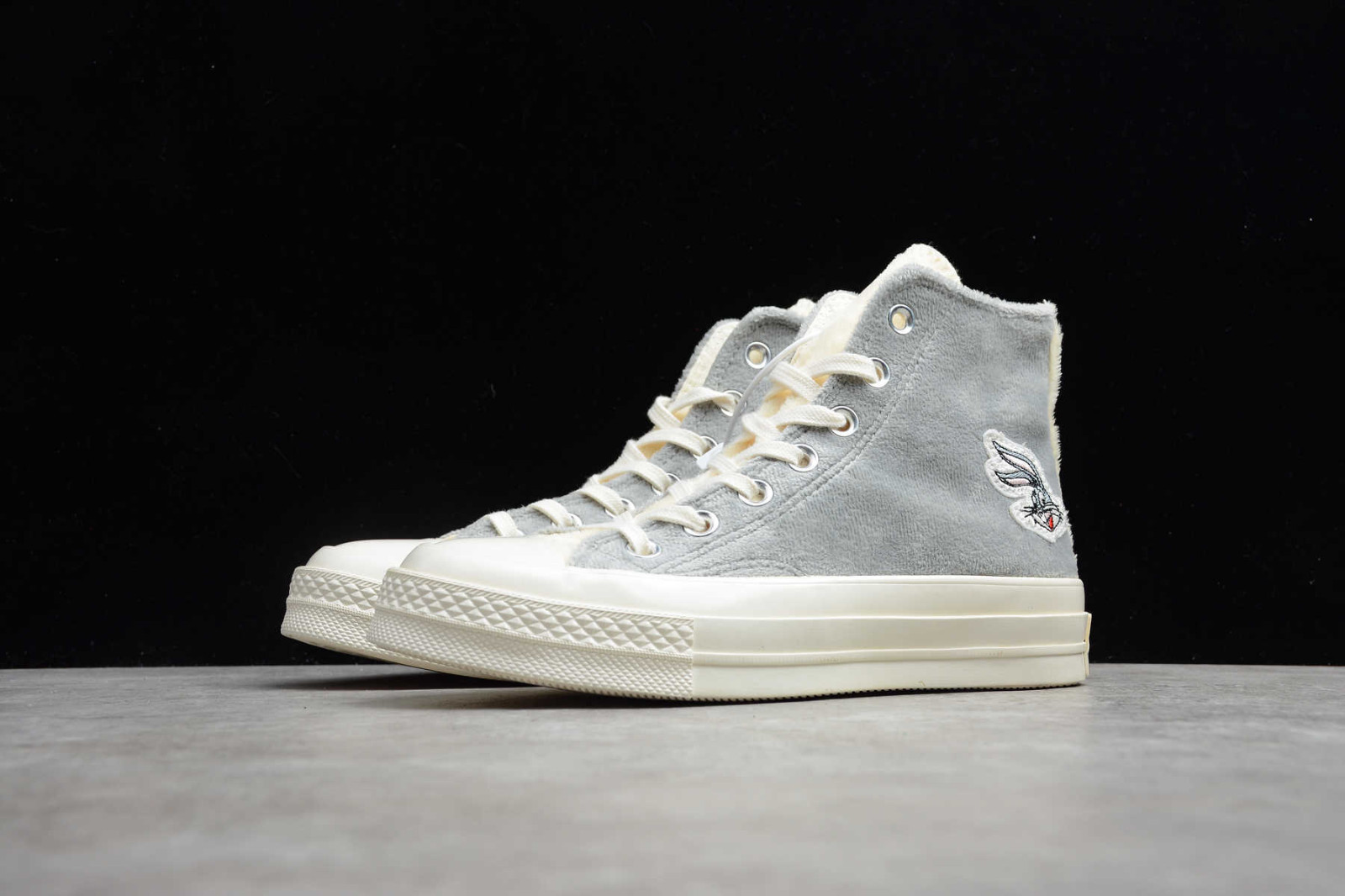 Converse Chuck Taylor All-Star 70s Hi Bugs Bunny Grey Egret 169222C -  StclaircomoShops