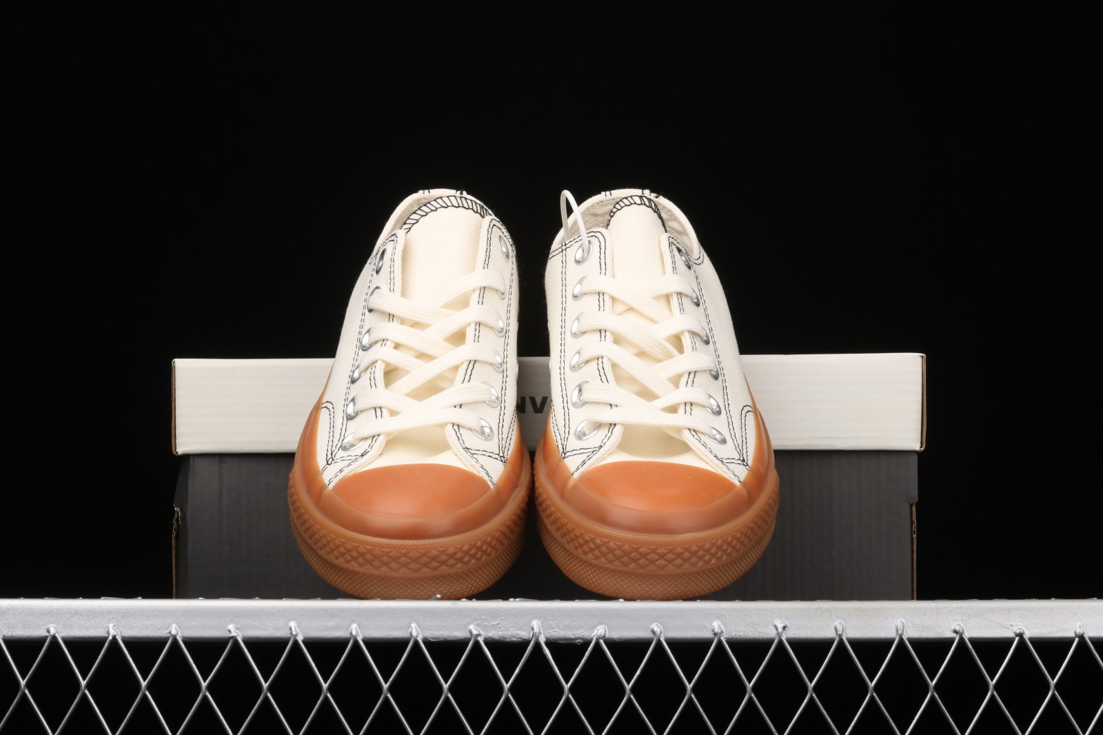 Converse Chuck Taylor All Star 70 Oxford CTAS II Ox Cream White Gum 155402C Converse Jack Purcell Mix Match Brown Orange Khaki Brown Orange 168976C Converse Shoes BrlShops