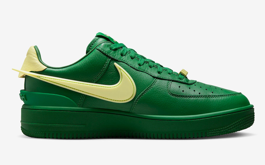 Nike air force 1 pale yellow clearance
