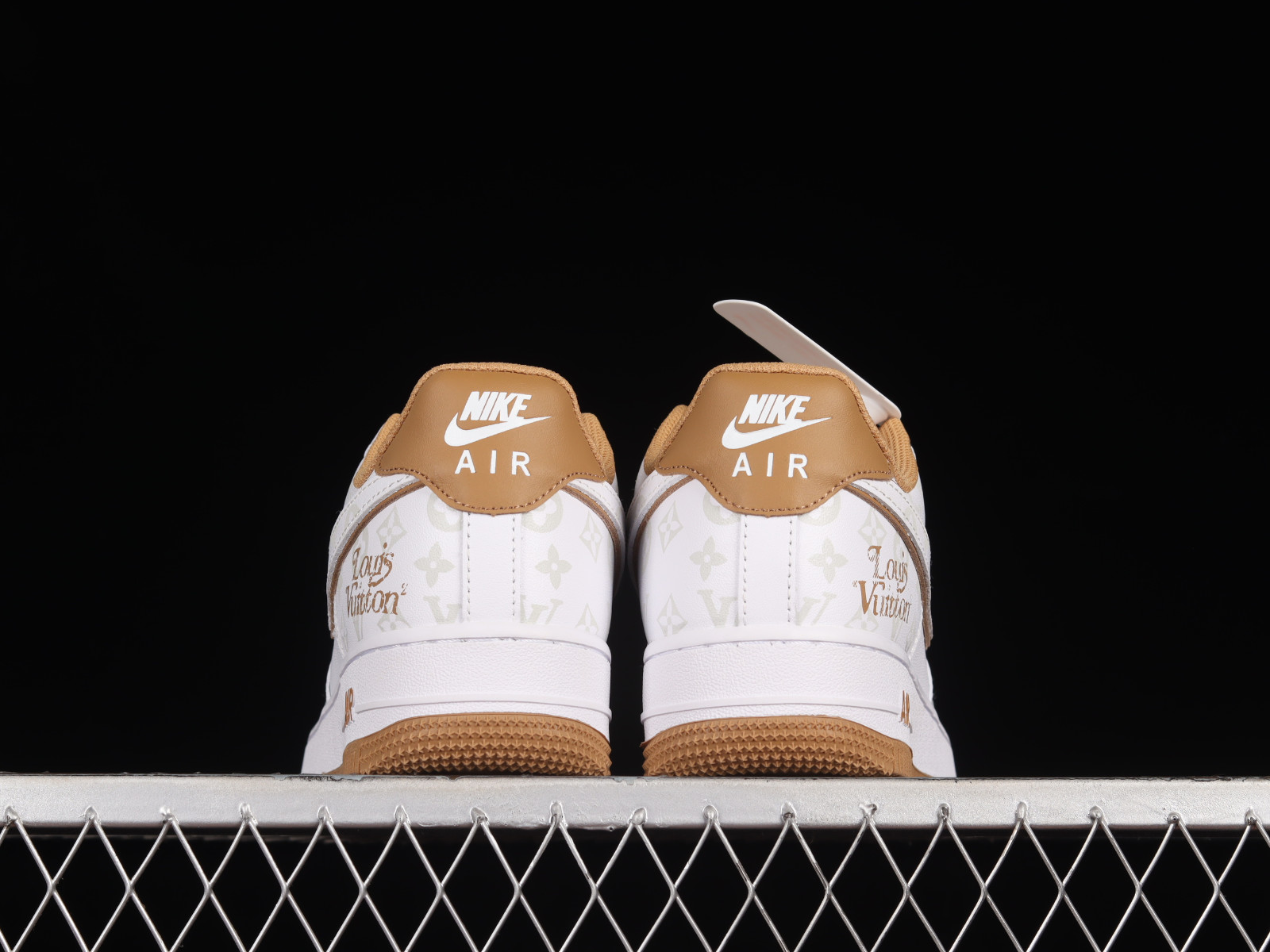 Nike air force outlet 1 white lux brown