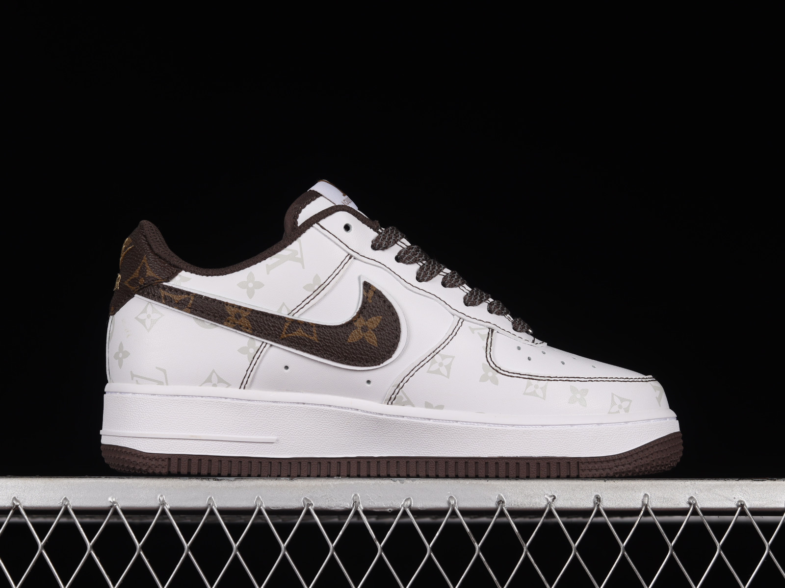 Nike air force hotsell 1 low 35.5
