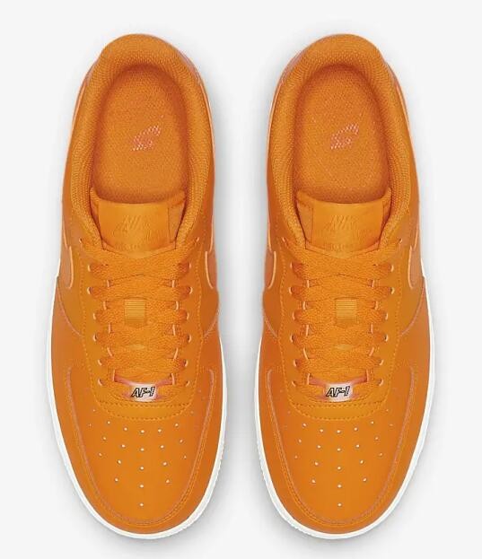 Nike air force 1 07 essential orange hot sale