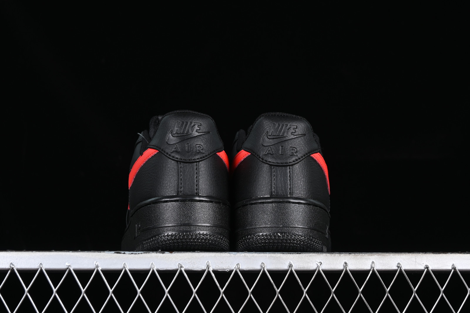 Nike air force zwart rood clearance
