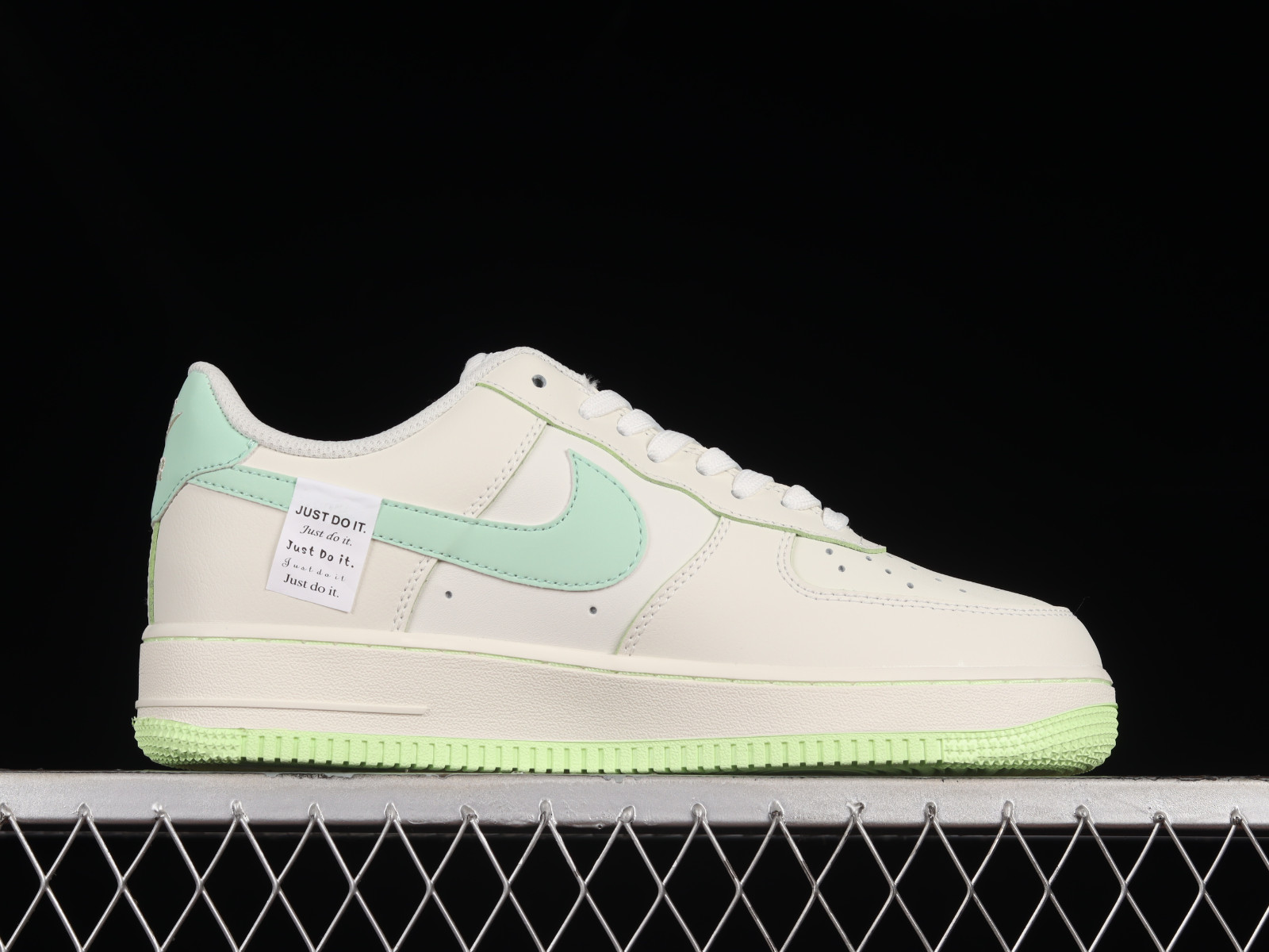 Green and gold air force ones outlet