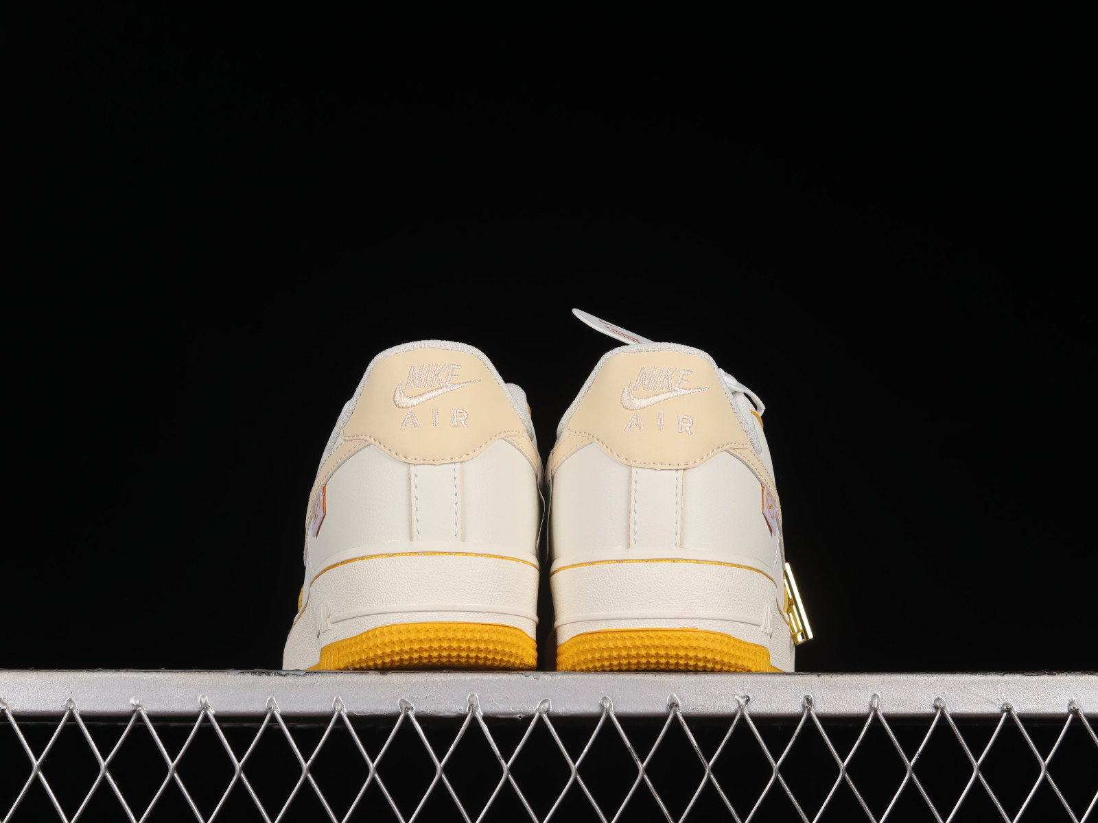 Nike Air Force 1 07 Low Egg Yolk Cream White FB1839 Air Force 1