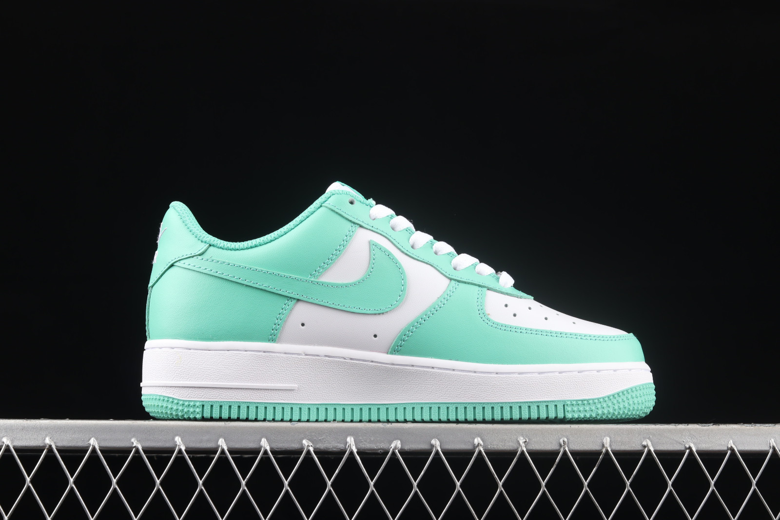Cra wallonieShops Nike Air Force 1 07 Low Mint Green White Running Shoes BS8871 104 air jordan 13 restoration Air Force 1 Low
