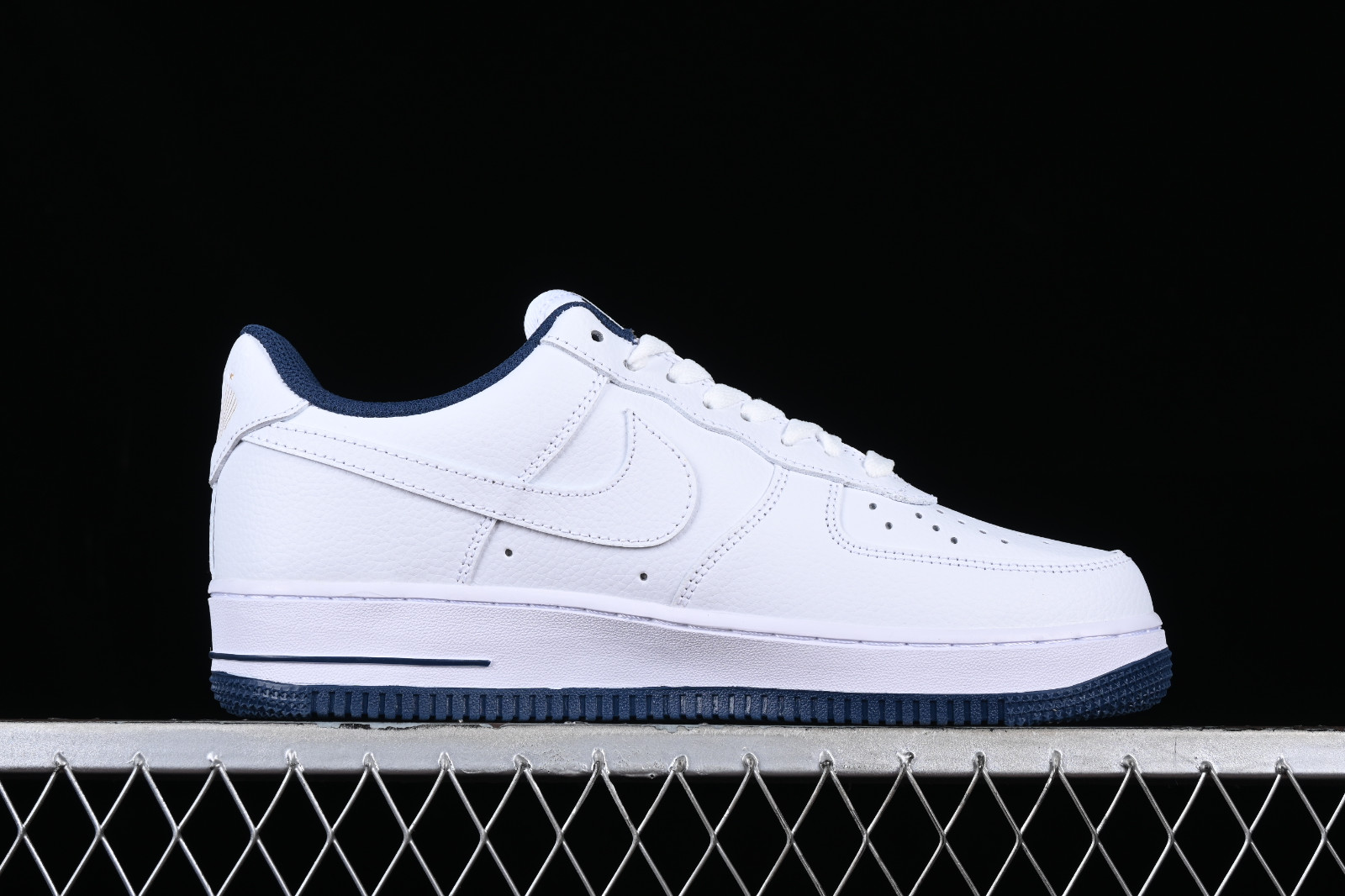 Nike Air Force DD5483 010 1 07 Low Navy Blue White Gold DD1225 Air Force DD5483 010 1 Low Cra wallonieShops nike air zoom pegasus 36 premium para mujer zapatillas de running 006