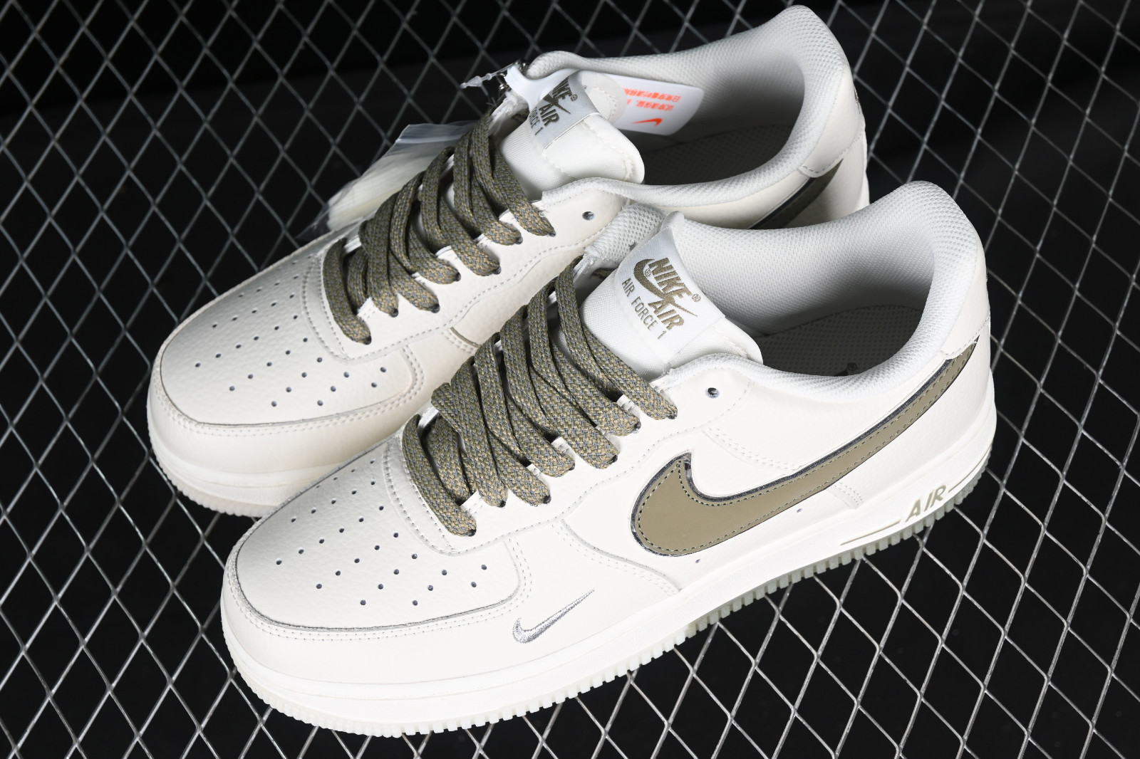 Nike air force 1 online donkergroen