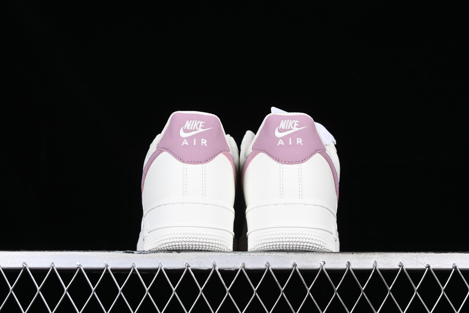 228 Nike Air Force 1 07 Low Raspberry Purple Off White CQ5059