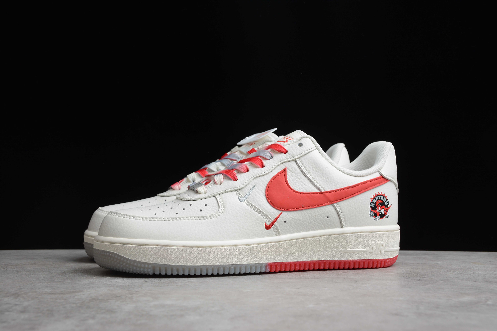 216 GmarShops Nike Air Force 1 07 Low Rice Metallic Silver Red CH2608 nike mens solarsoft moccasin sp black pearl gold Air Force 1 Low