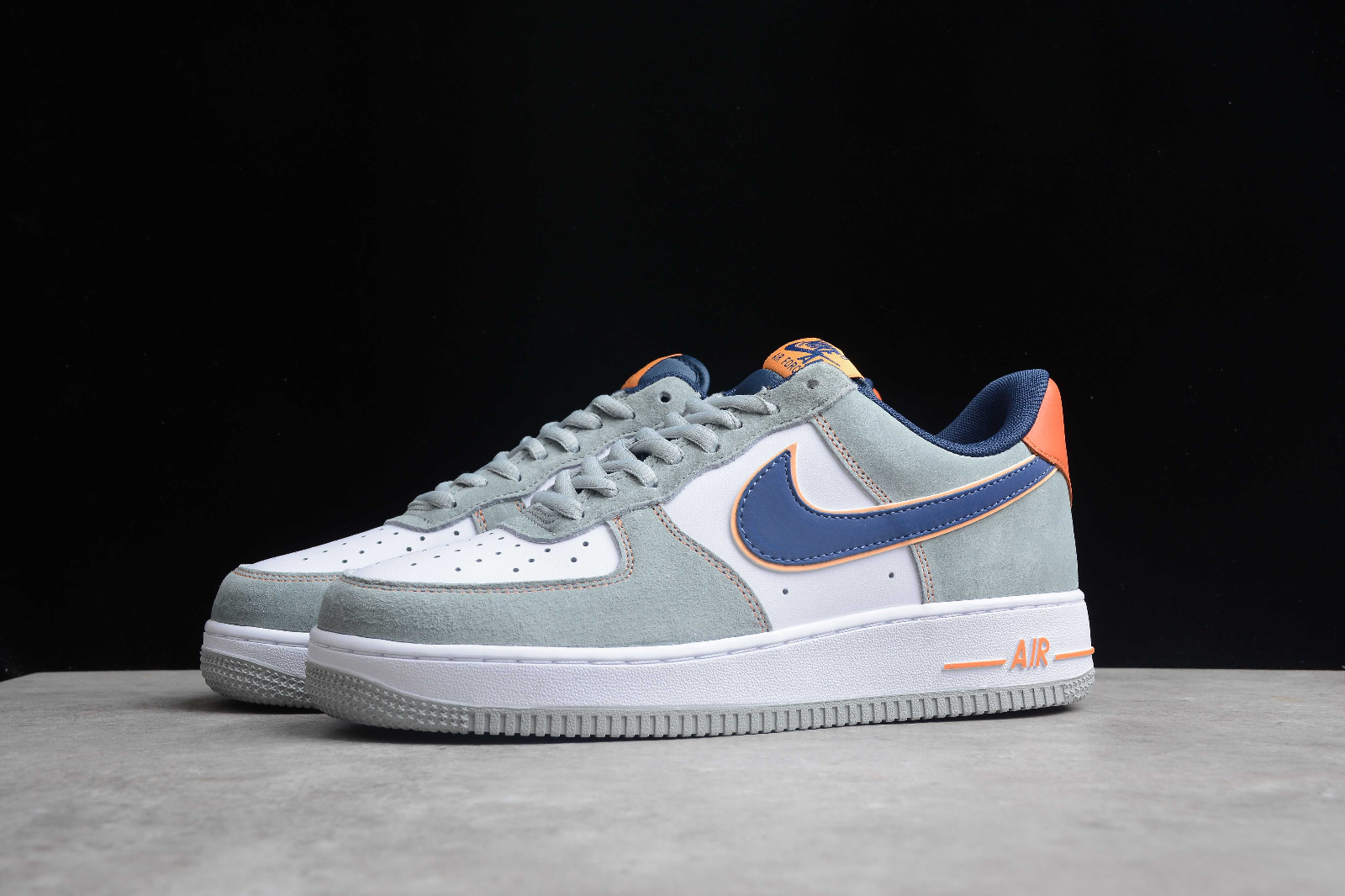 Nike air force 1 blue and orange tick hot sale