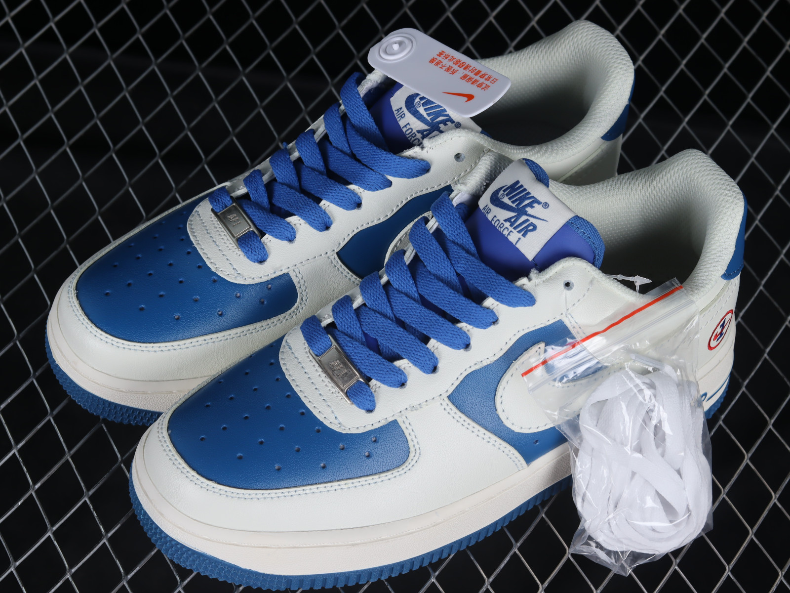Nike air force 1 low navy blue sale