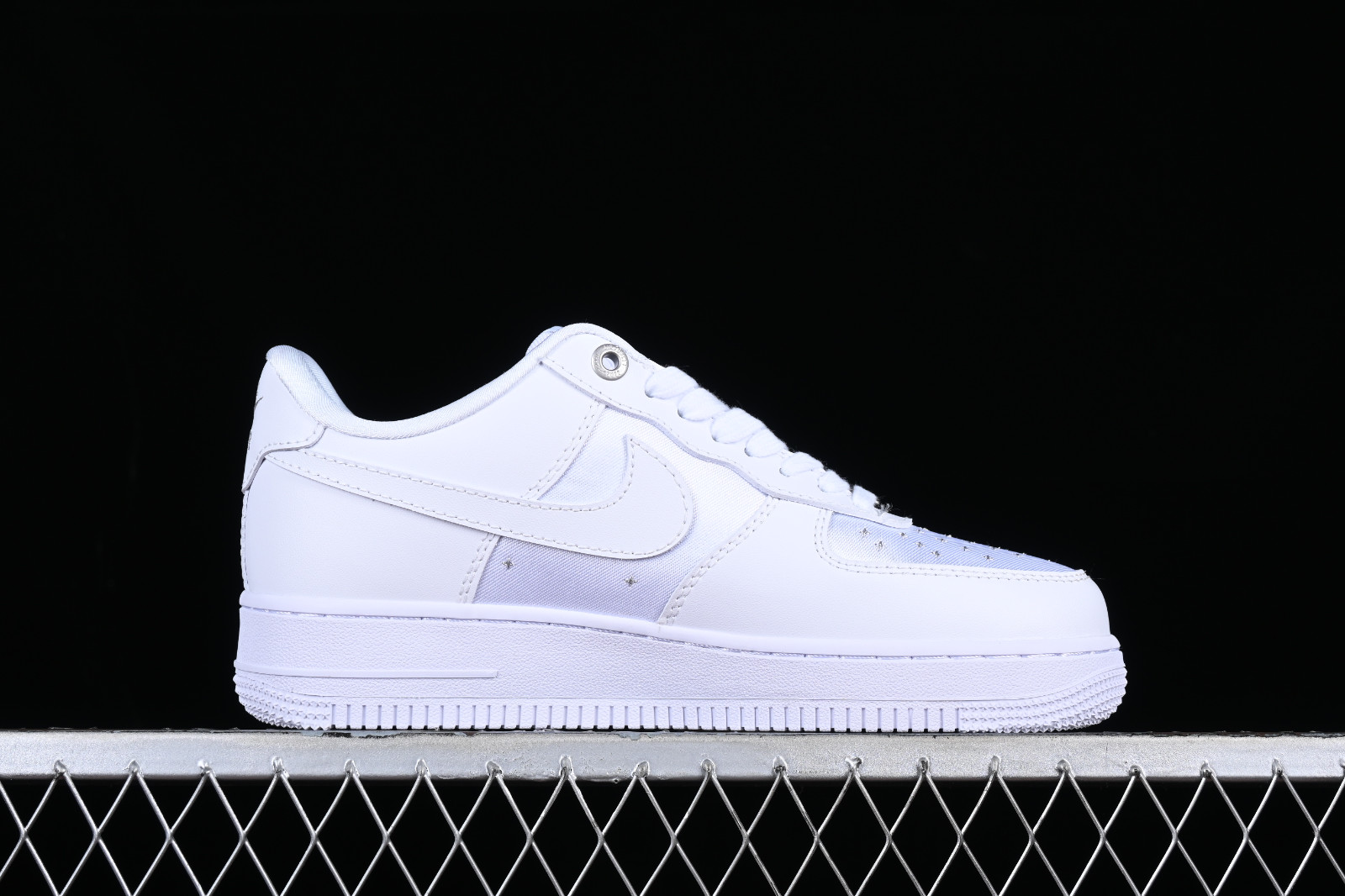White nike air force girls on sale