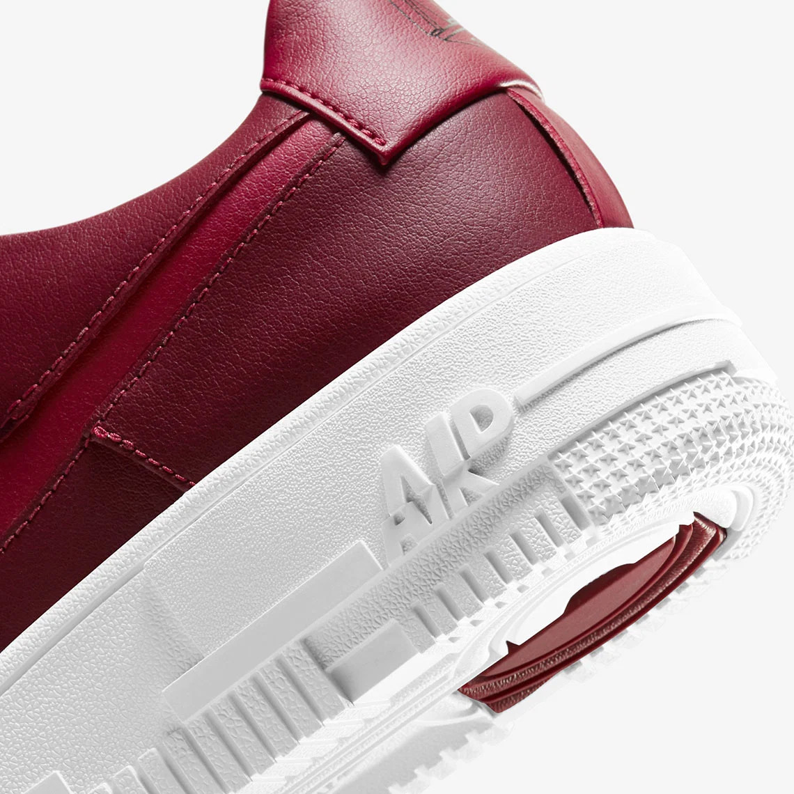 Nike Air Force 1 Pixel Team Red White 