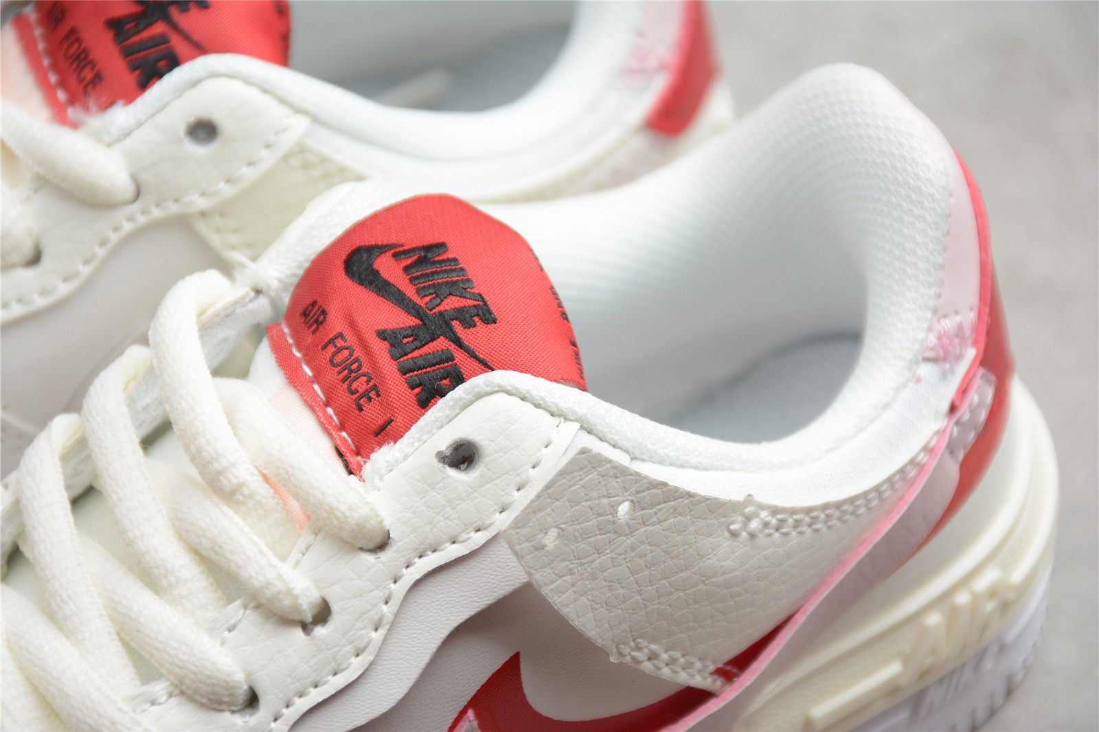 Rosh run rouge et blanche hot sale