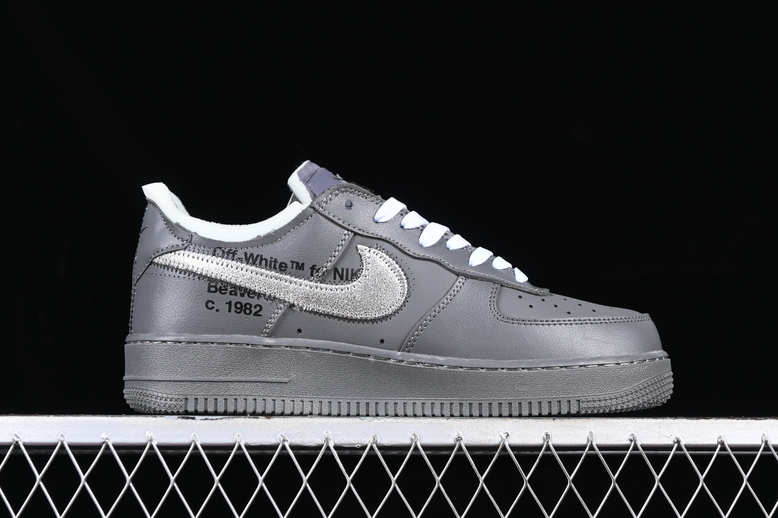 靴 off-white NIKE AIR FORCE 1 LOW Off-White x Nike Air Force 1 Low | Off-White Releases