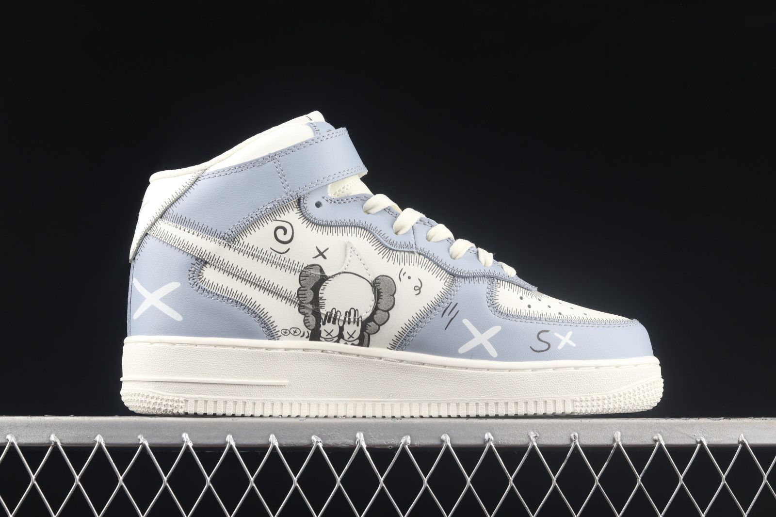 Air Force 1 Kaws x Nike Air Force 1 07