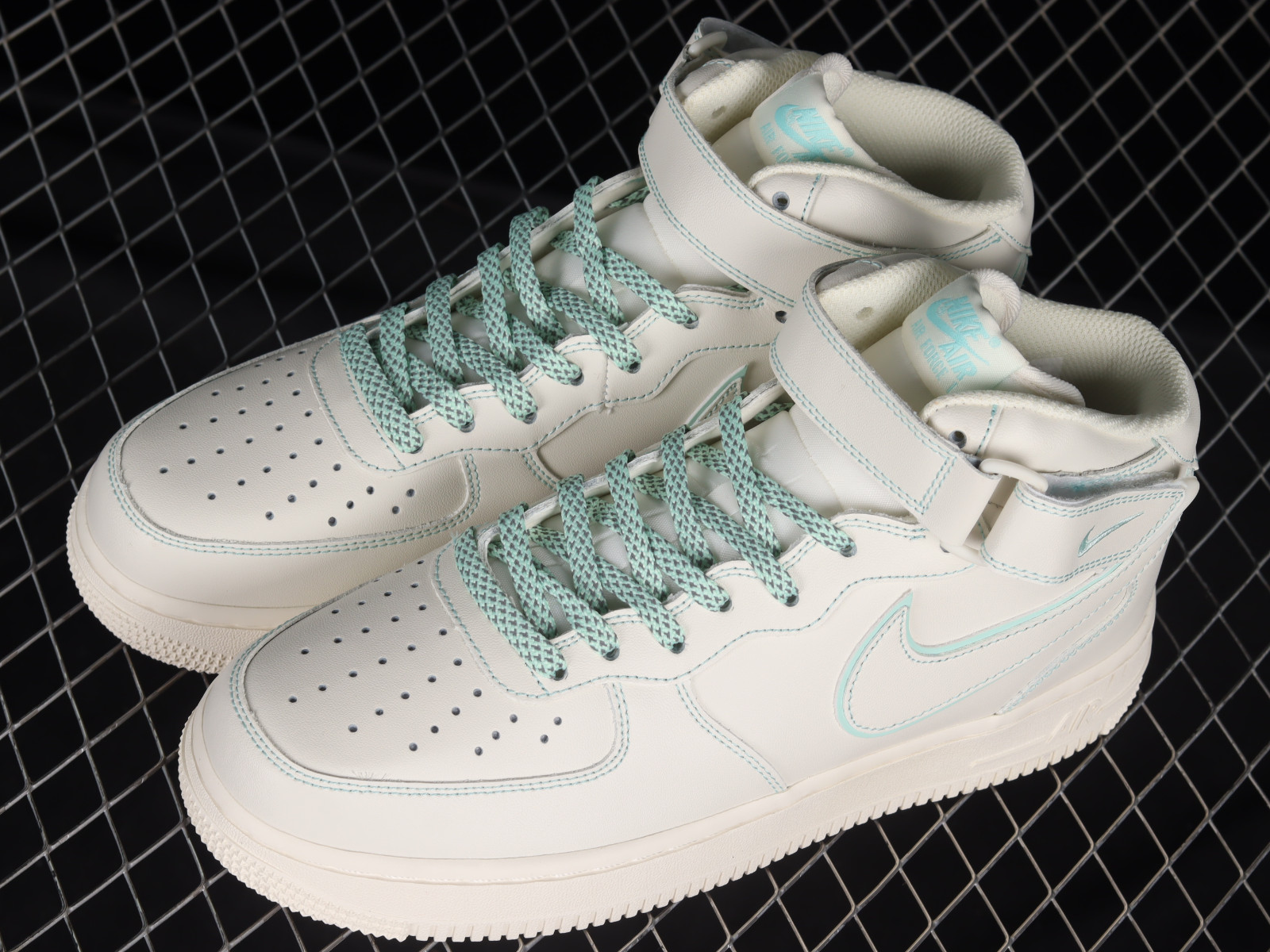 Nike sales p3 nasa