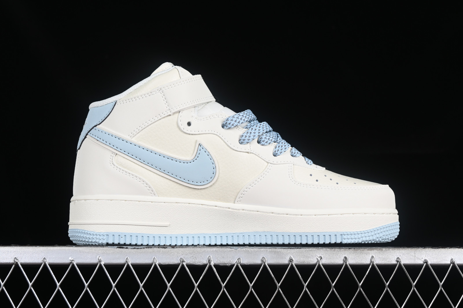 555 CdsprovidenciaShops Nike Junio Air Force 1 07 Mid Off