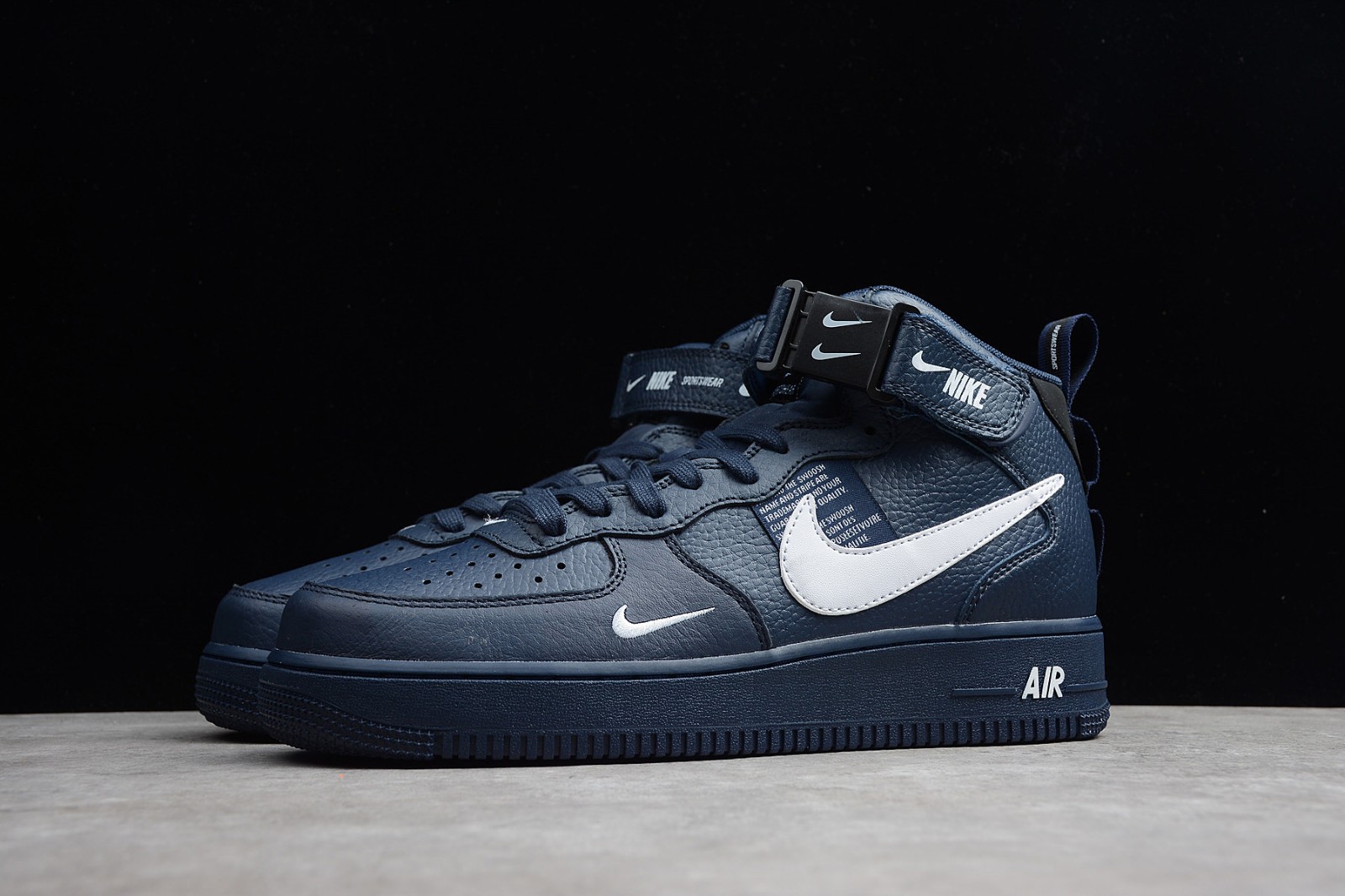 Air force 1 best sale mid lv8 black